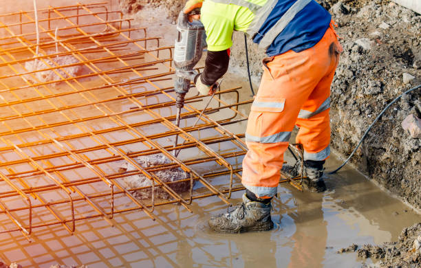 Best Affordable Concrete Contractor  in Laurel, MS